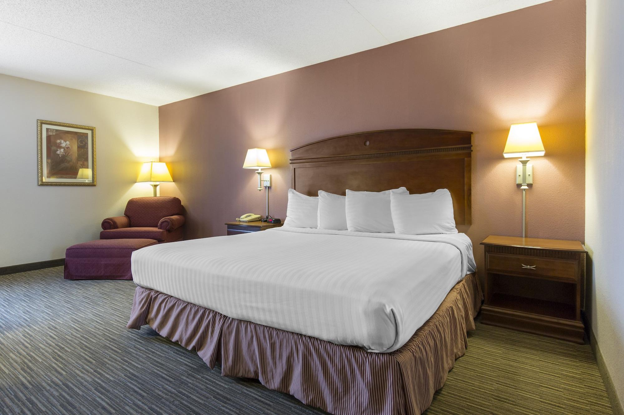 Greenstay Hotel & Suites Central Спрингфилд Экстерьер фото
