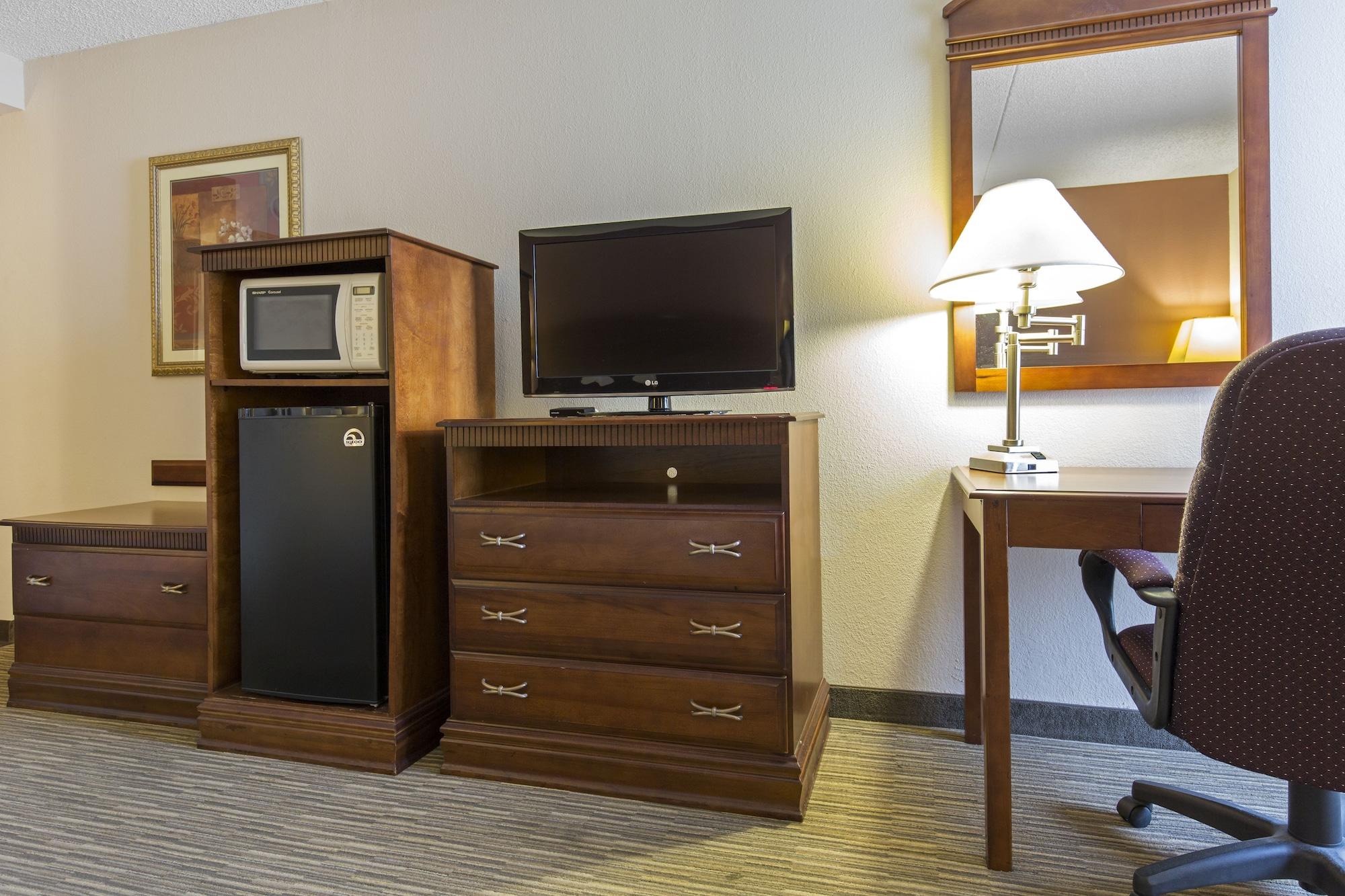 Greenstay Hotel & Suites Central Спрингфилд Экстерьер фото