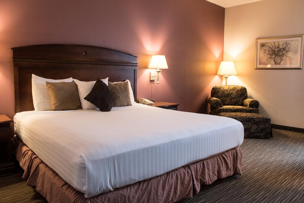 Greenstay Hotel & Suites Central Спрингфилд Экстерьер фото