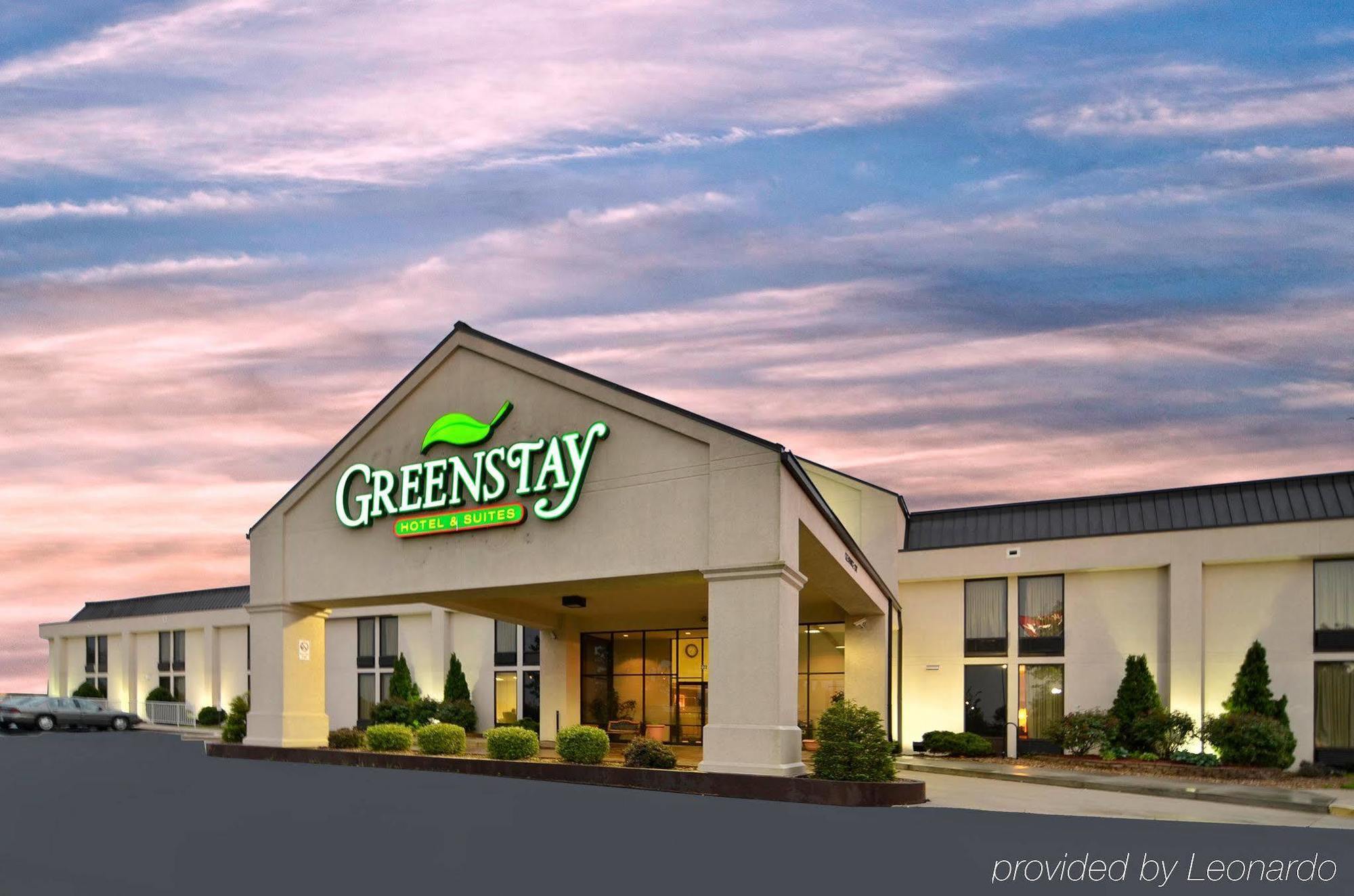 Greenstay Hotel & Suites Central Спрингфилд Экстерьер фото