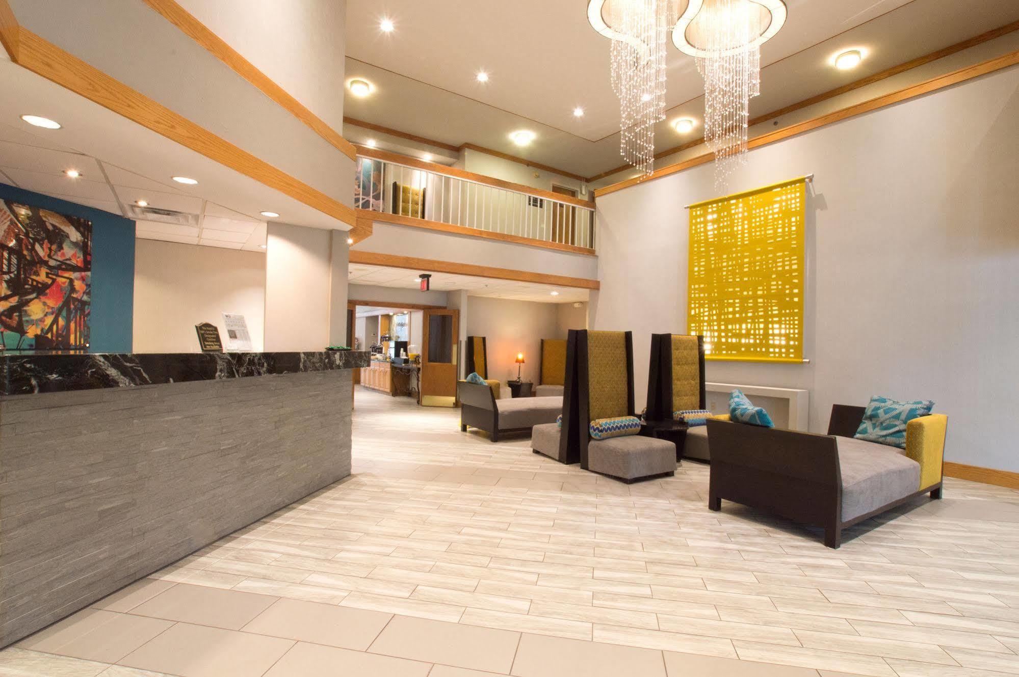 Greenstay Hotel & Suites Central Спрингфилд Экстерьер фото